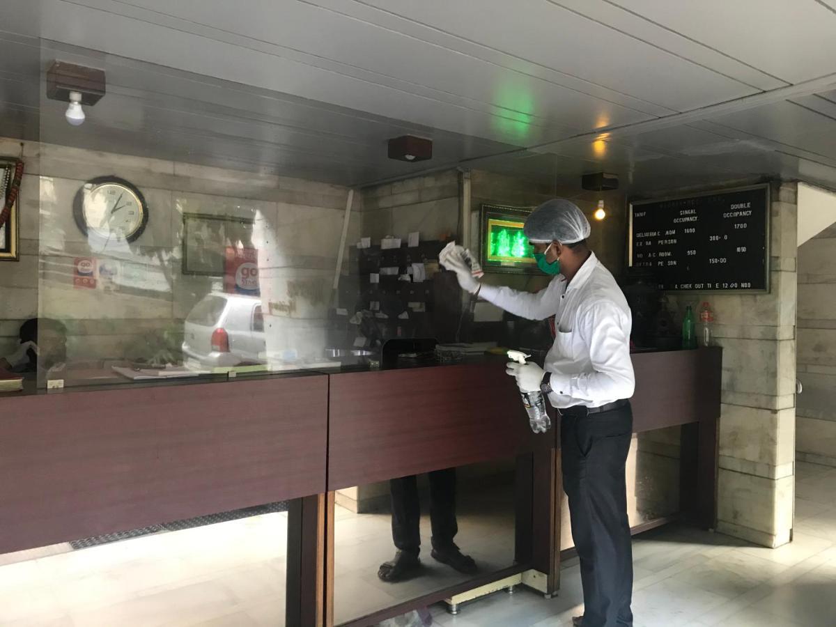 Maurya Residency Hotel Пюн Екстериор снимка