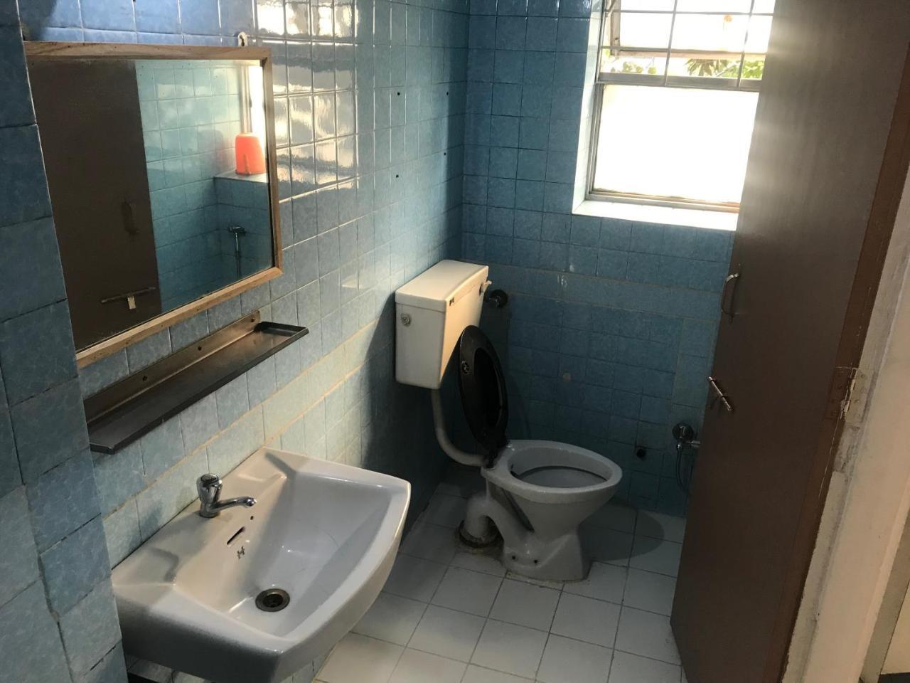 Maurya Residency Hotel Пюн Екстериор снимка